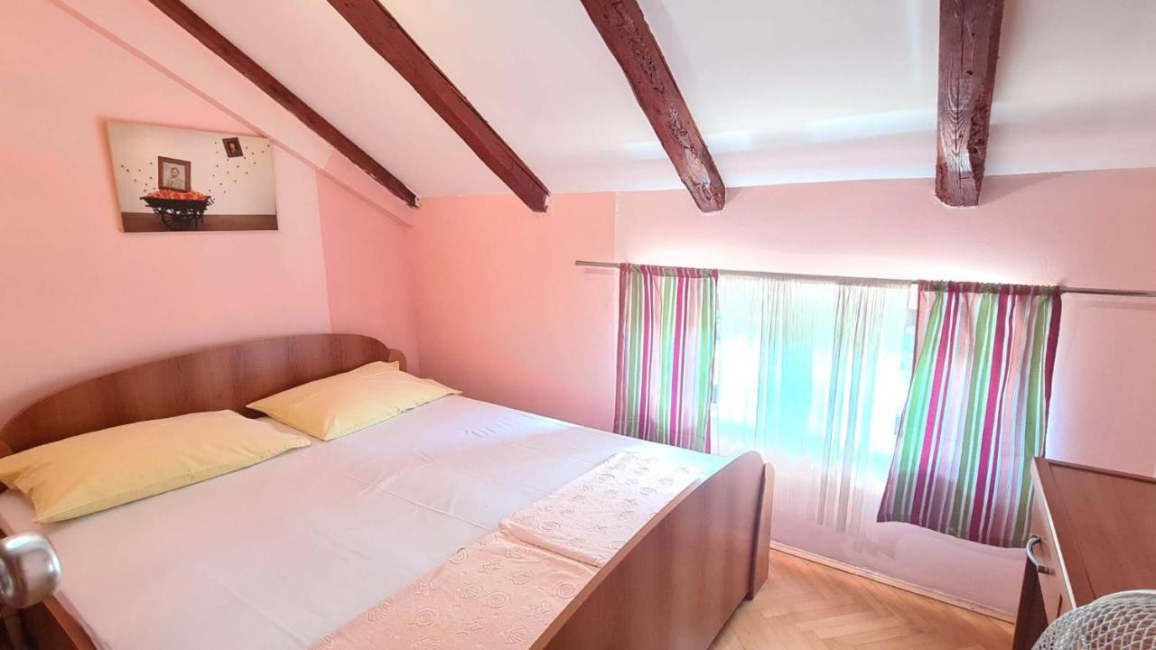 Ivetic Appartement *